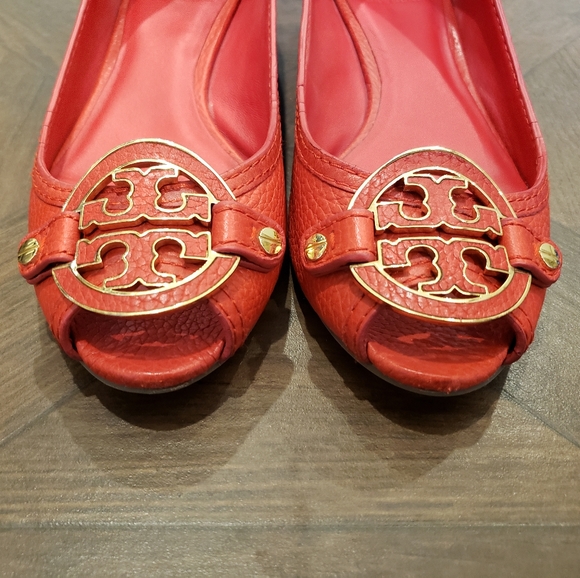 Tory Burch Amanda demi wedge shoes red size 8 - Picture 2 of 7